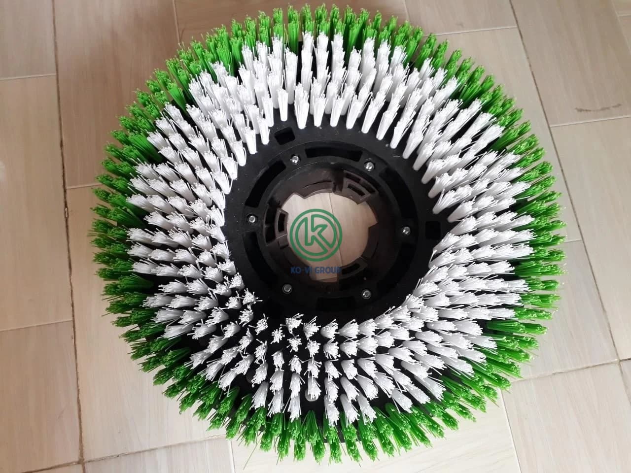 Mâm bàn chải cước của máy chà sàn liên hợp 20 inch ( dùng cho máy A55E)